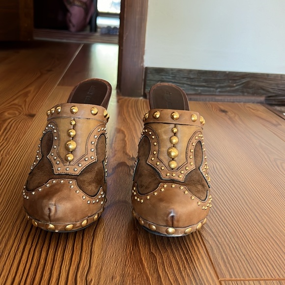 Brown and Gold Miu Miu Heeled Clogs - Picture 2 of 11